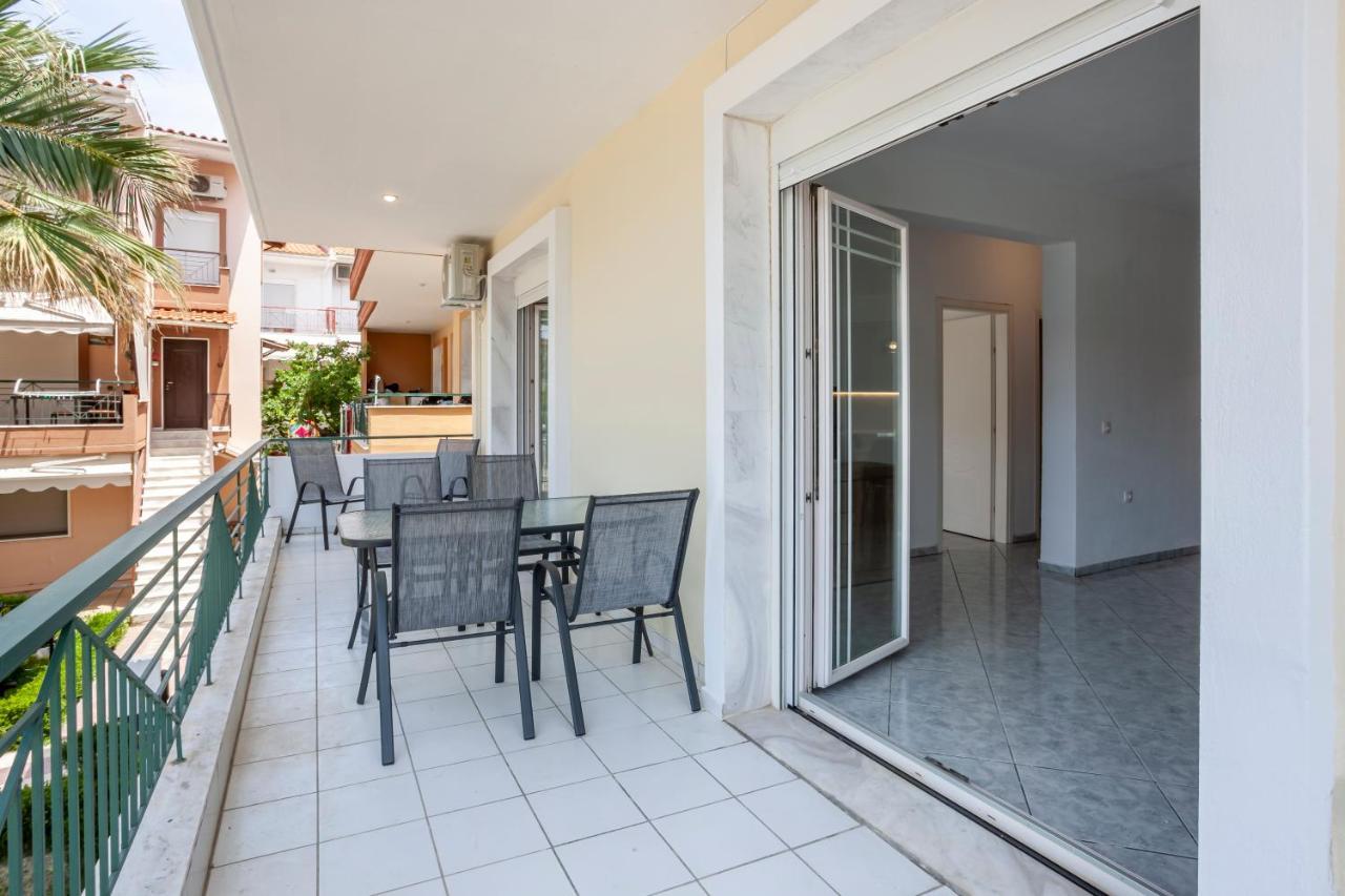 Aris Luxury Apartments Pefkochori Ngoại thất bức ảnh