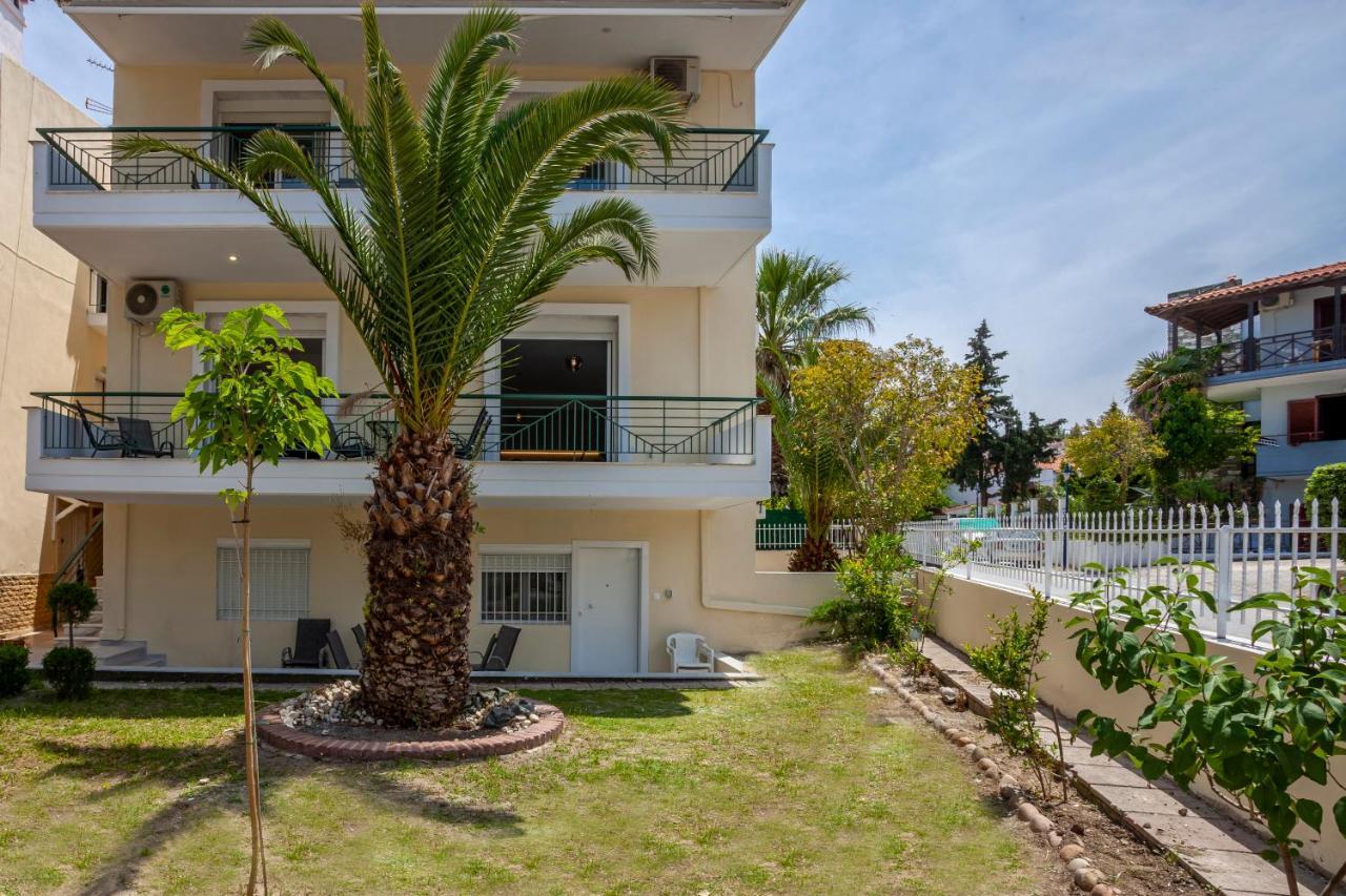 Aris Luxury Apartments Pefkochori Ngoại thất bức ảnh