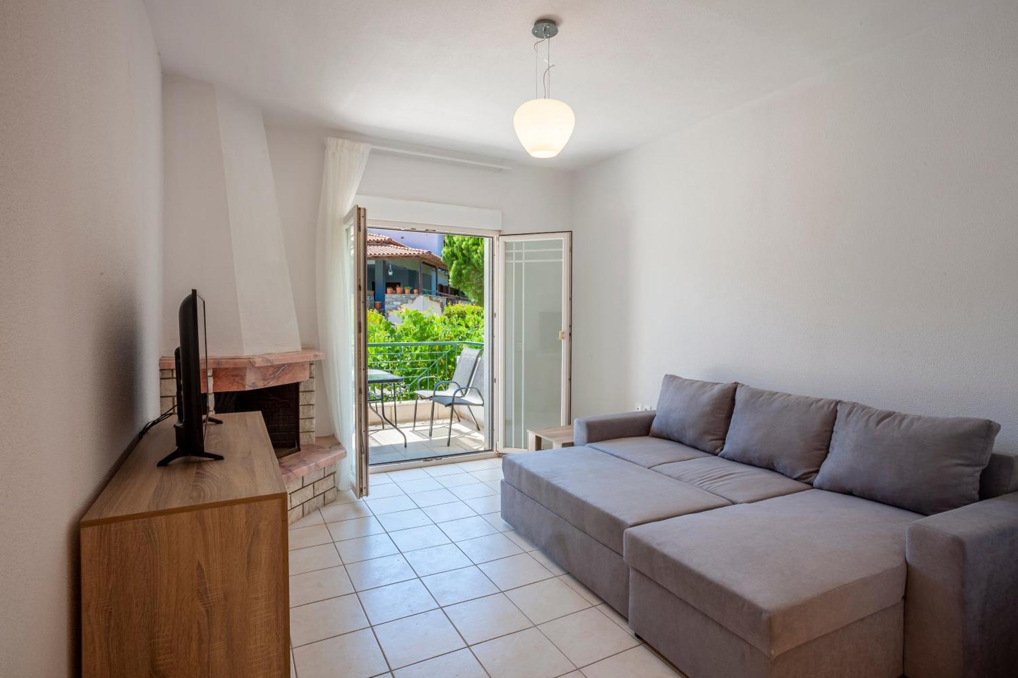 Aris Luxury Apartments Pefkochori Ngoại thất bức ảnh