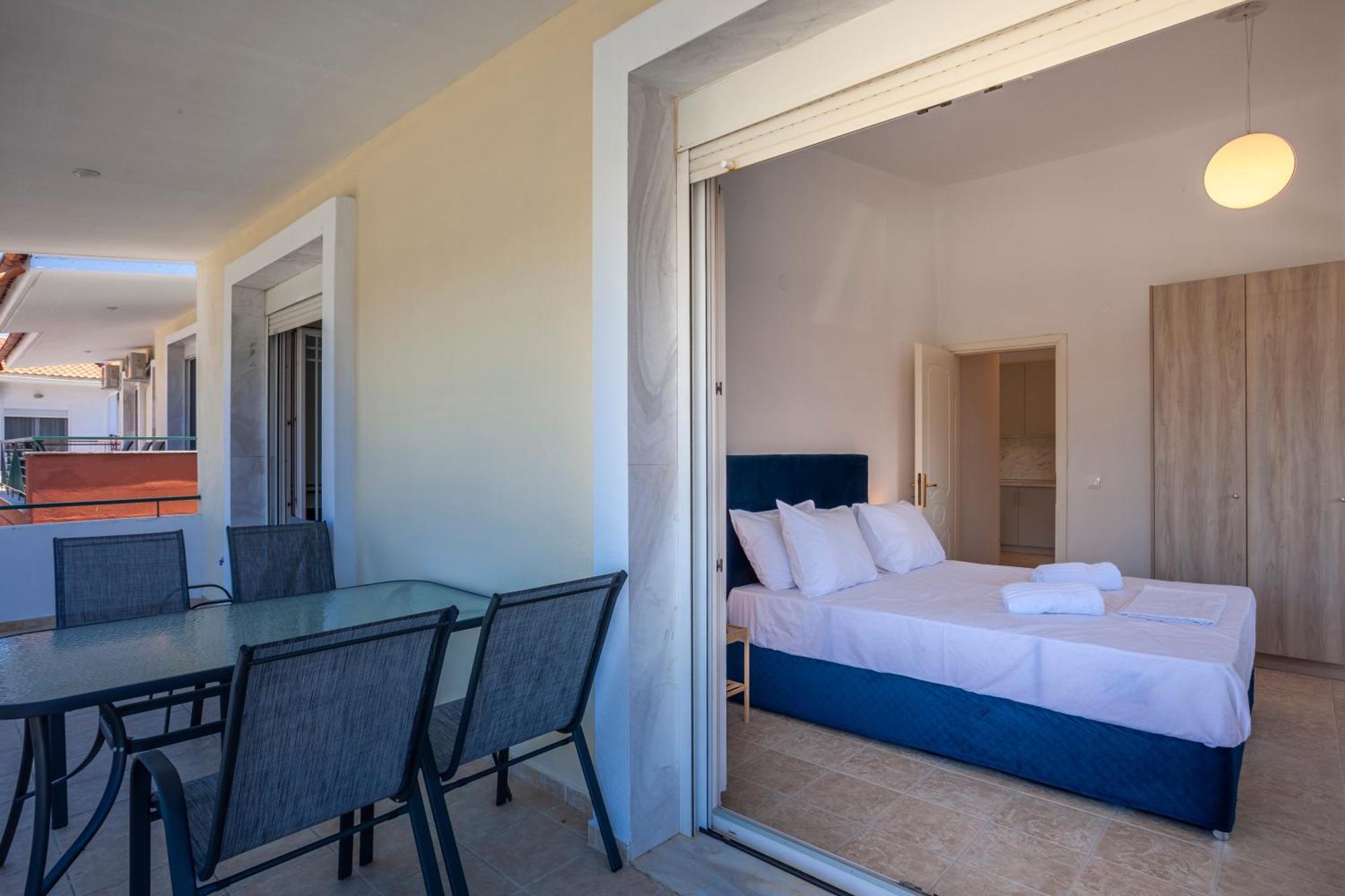 Aris Luxury Apartments Pefkochori Ngoại thất bức ảnh
