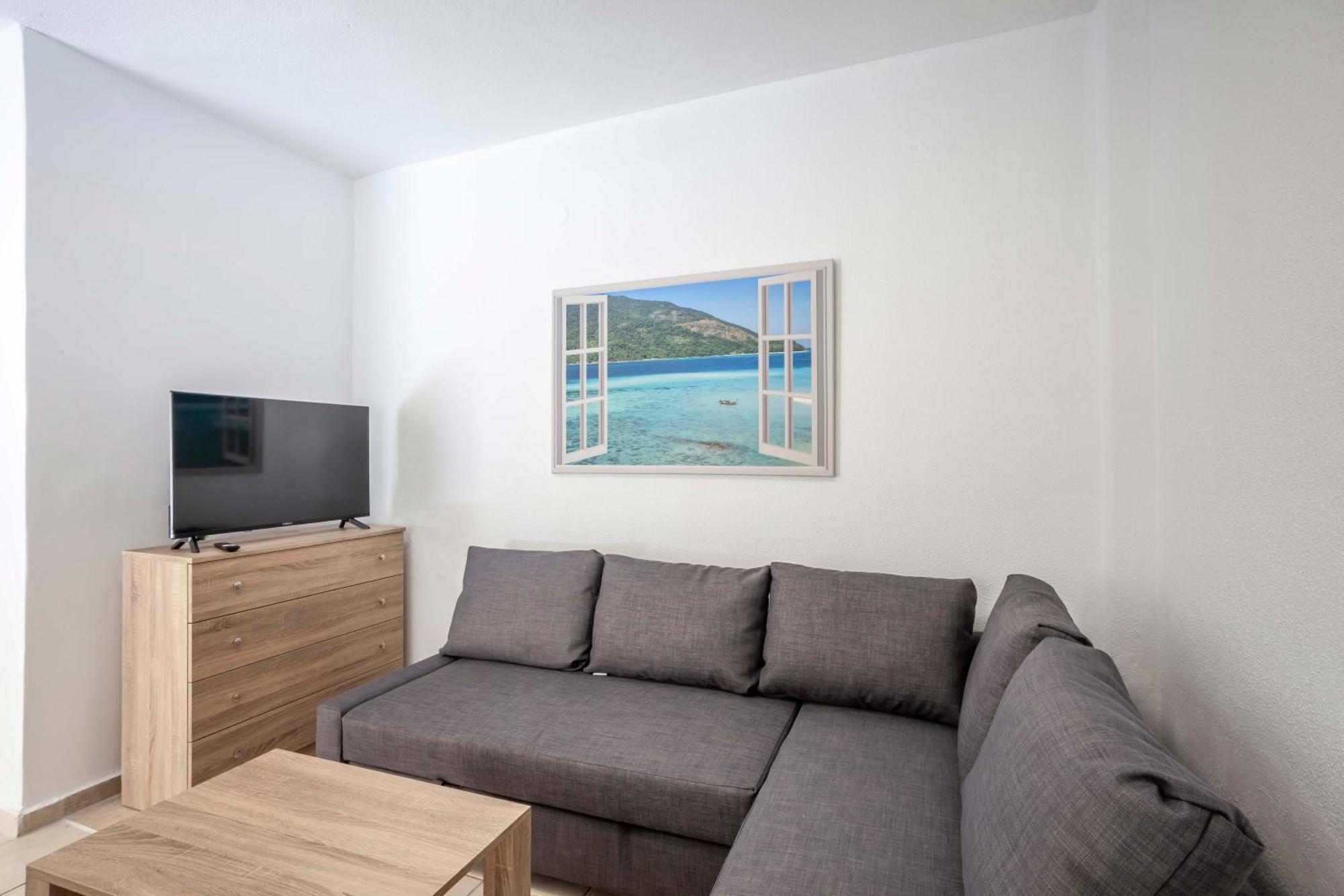 Aris Luxury Apartments Pefkochori Ngoại thất bức ảnh