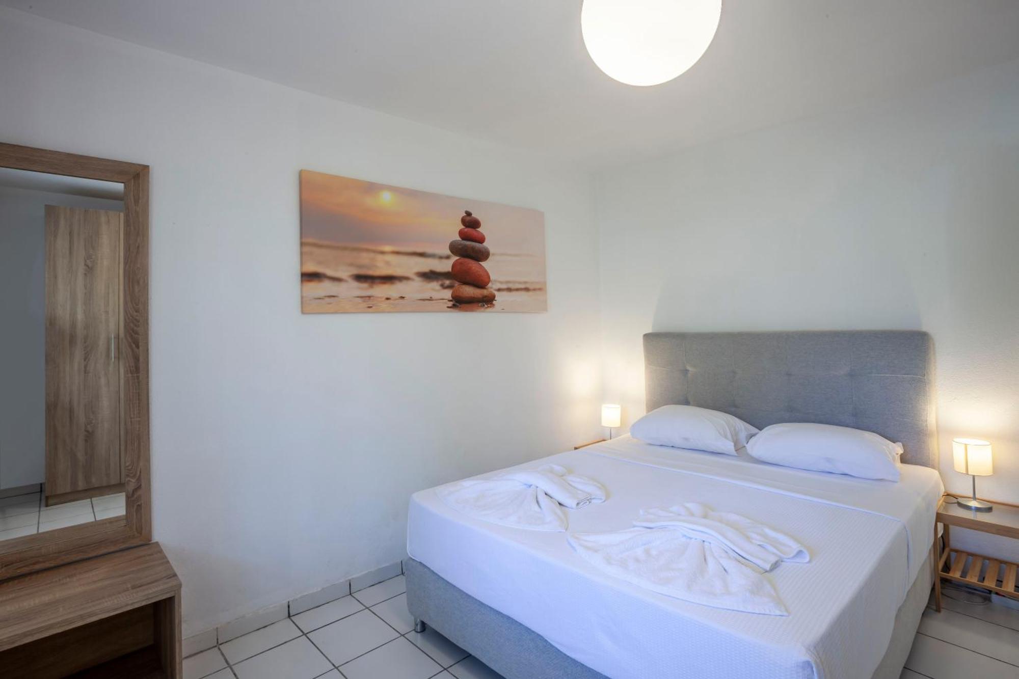 Aris Luxury Apartments Pefkochori Ngoại thất bức ảnh