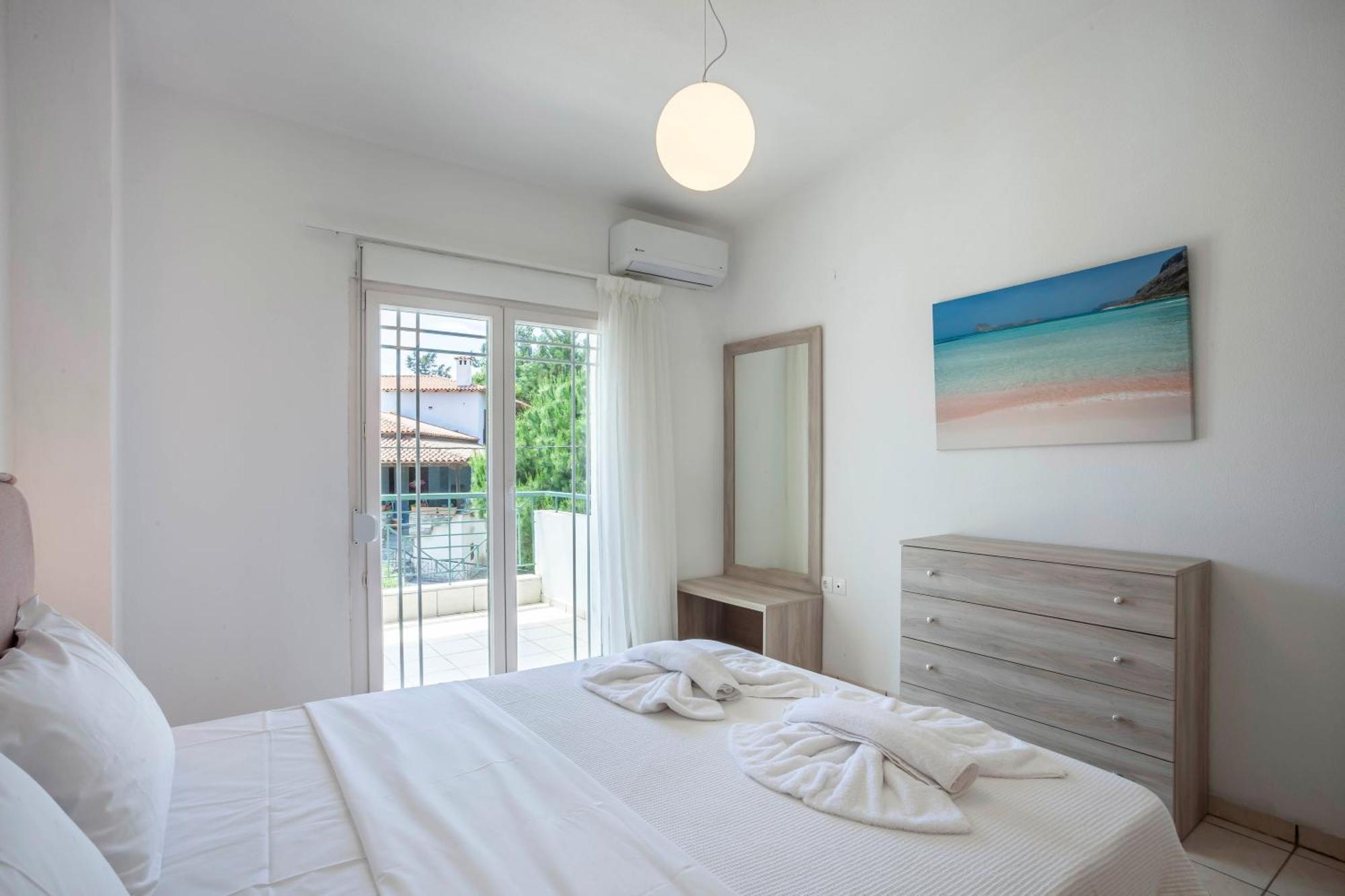 Aris Luxury Apartments Pefkochori Ngoại thất bức ảnh