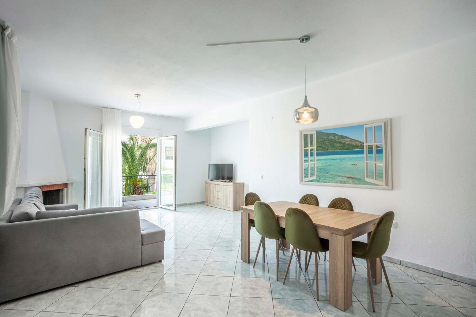 Aris Luxury Apartments Pefkochori Ngoại thất bức ảnh